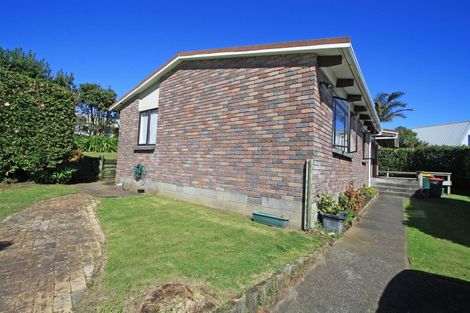 Photo of property in 27a Warkworth Grove, Bell Block, New Plymouth, 4312