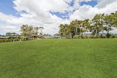 Photo of property in 2 Kelly Road, Riverhead, 0820