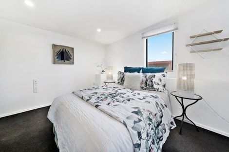 Photo of property in 8u6d Lipman Street, Mount Victoria, Wellington, 6011