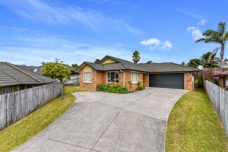 Photo of property in 7 Dapple Place, Flat Bush, Auckland, 2019