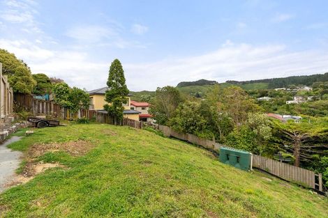 Photo of property in 30 Ngatitoa Street, Tawa, Wellington, 5028