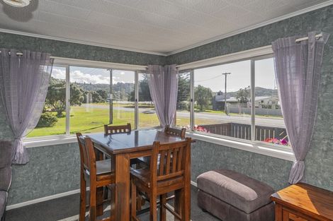 Photo of property in 1 Kawakawa Road, Whitianga, 3510