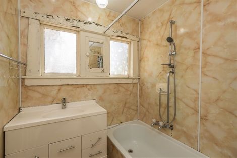 Photo of property in 34 Diamond Avenue, Spreydon, Christchurch, 8024