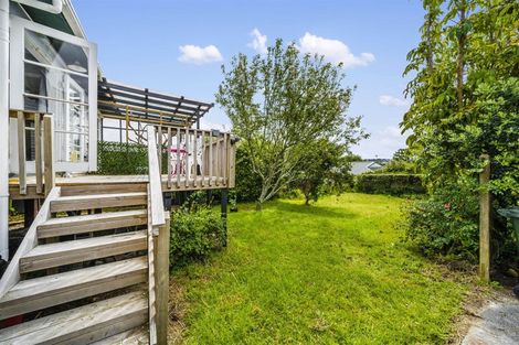 Photo of property in 91 Hutchinson Avenue, New Lynn, Auckland, 0600