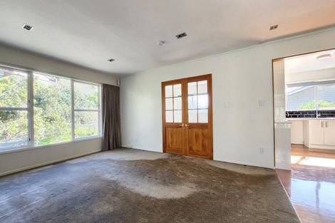 Photo of property in 7 Chisbury Street, Churton Park, Wellington, 6037