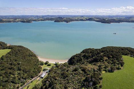 Photo of property in 90 Mckenzie Road, Te Ti Mangonui, Kerikeri, 0294