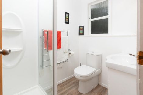 Photo of property in 18 Shotter Street, Karori, Wellington, 6012