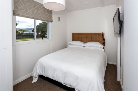 Photo of property in 144a Kiwi Road, Whangamata, 3620