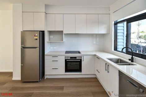 Photo of property in 2/22 James Laurie Street, Henderson, Auckland, 0612