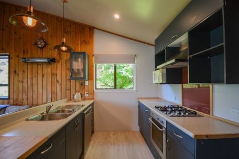 Photo of property in 5b Kingfisher Road, Takamatua, 7581