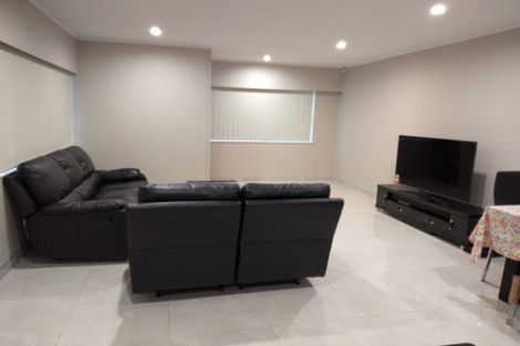 Photo of property in 3/54 Great South Road, Manurewa, Auckland, 2102