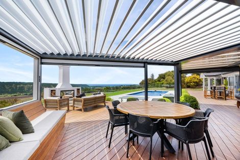 Photo of property in 92 Eskridge Drive, Eskdale, Napier, 4182