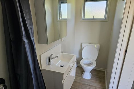 Photo of property in 17b Arkles, Arkles Bay, Whangaparaoa, 0932