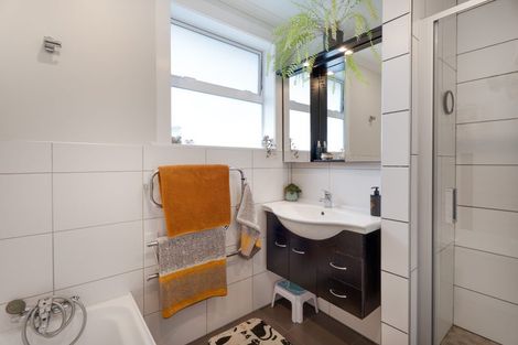 Photo of property in 63 California Drive, Totara Park, Upper Hutt, 5018