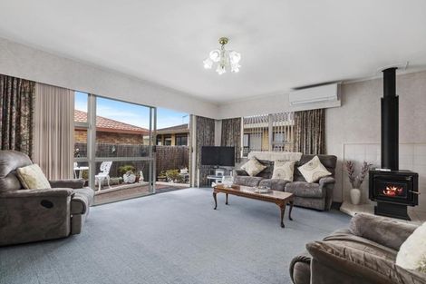 Photo of property in 23a Nukumea Common, Orewa, 0931