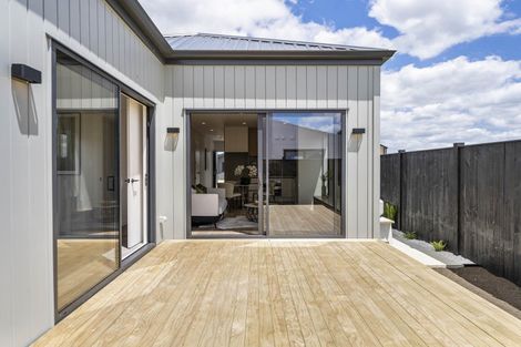 Photo of property in 4 Aituaa Road, Pukekohe, 2120