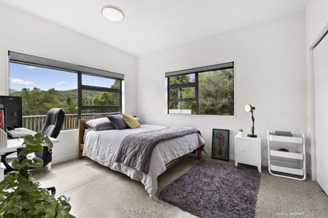 Photo of property in 30 Jordan Street, Owhiro Bay, Wellington, 6023