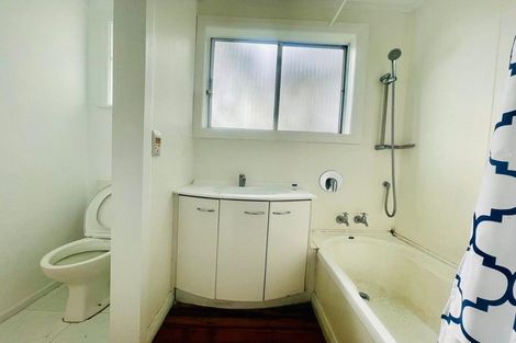 Photo of property in 11a Woodvale Road, Glen Eden, Auckland, 0602