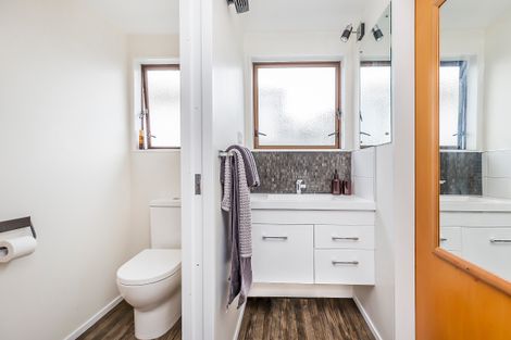 Photo of property in 80 Cortina Avenue, Johnsonville, Wellington, 6037