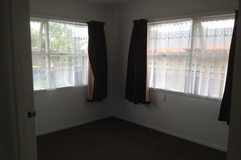 Photo of property in 26 Rimu Street, New Lynn, Auckland, 0600