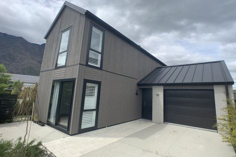 Photo of property in 13 Mulholland Drive, Jacks Point, 9371