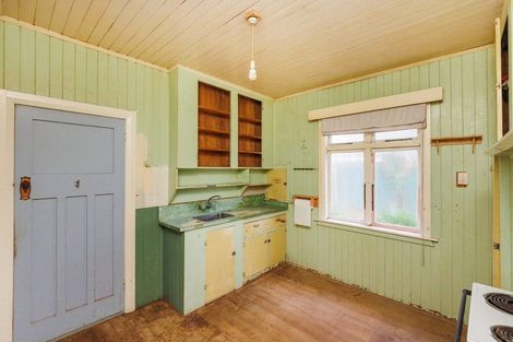 Photo of property in 28 York Street, Levin, 5510