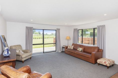 Photo of property in 2217 Old West Coast Road, Kirwee, Christchurch, 7671