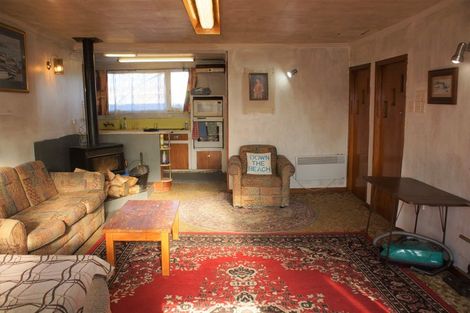 Photo of property in 7 Dune Crescent, Oreti Beach, Invercargill, 9879