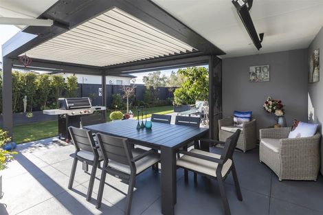 Photo of property in 10 Gerard Place, Rangiora, 7400