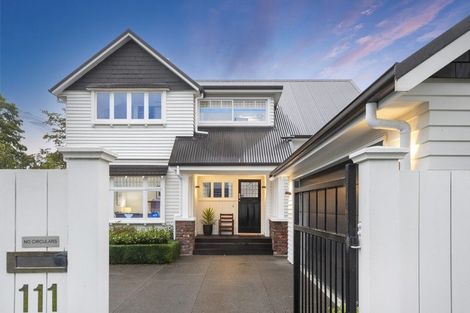 Photo of property in 111 Saint Andrews Square, Strowan, Christchurch, 8052