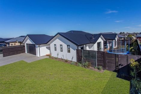 Photo of property in 10 Wakeman Way, Kaiapoi, 7630