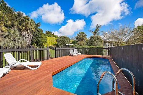 Photo of property in 12 Onewhero Road, Kaukapakapa, Warkworth, 0984