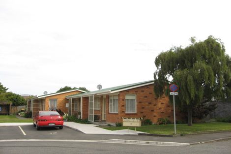 Photo of property in 19 Walsall Street, Addington, Christchurch, 8024
