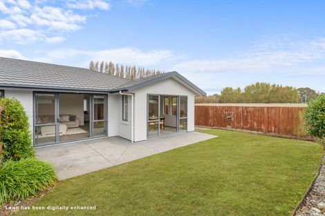 Photo of property in 37 Brookfield Drive, Northwood, Christchurch, 8051