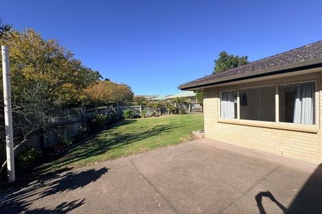 Photo of property in 28 Arataki Road, Havelock North, 4130