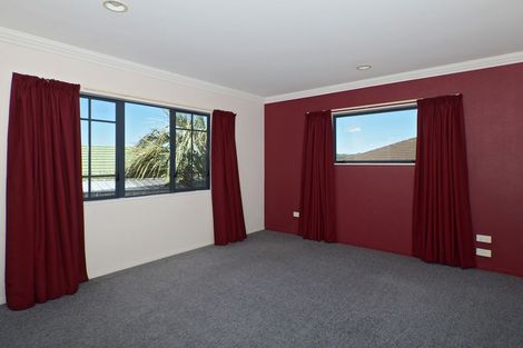 Photo of property in 16 Pebble Beach Boulevard, Te Kamo, Whangarei, 0112