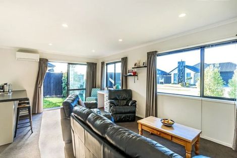 Photo of property in 61 Farnborough Way, Rolleston, 7615