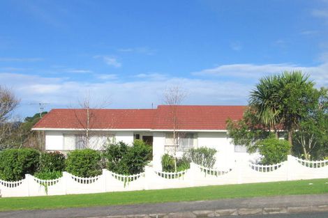 Photo of property in 45 Donovan Avenue, Massey, Auckland, 0614
