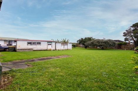 Photo of property in 37 Steven Street, Mangere East, Auckland, 2024