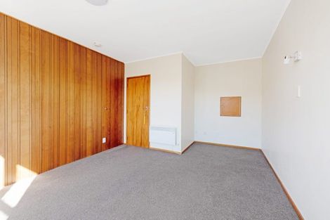 Photo of property in 18u2 Agra Crescent, Khandallah, Wellington, 6035