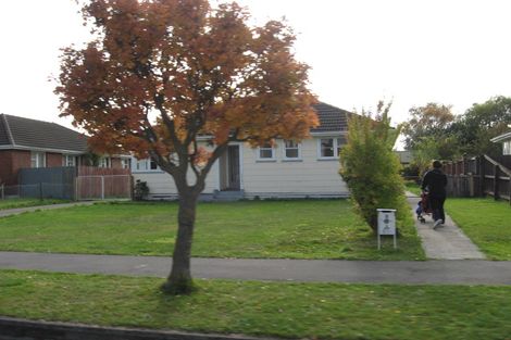 Photo of property in 8 Primrose Street, Northcote, Christchurch, 8052