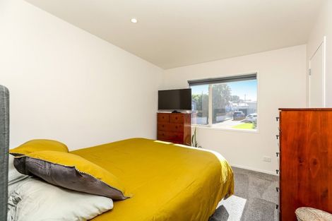 Photo of property in 1/1 Paritutu Road, Spotswood, New Plymouth, 4310