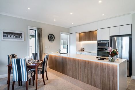 Photo of property in 14/30 Ambassador Glade, Orewa, 0931