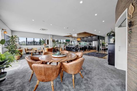 Photo of property in Headlands Opunake, 32 Fox Street, Opunake, 4616