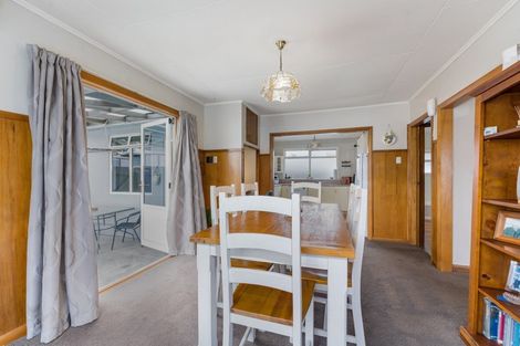 Photo of property in 5 Ngaio Street, Stoke, Nelson, 7011