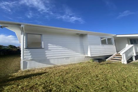 Photo of property in 80 Borich Road, Sunnyvale, Auckland, 0612