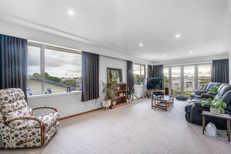 Photo of property in 5 Falcon Street, Newfield, Invercargill, 9812