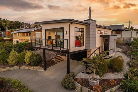 Photo of property in 40 Tower Avenue, Waverley, Dunedin, 9013