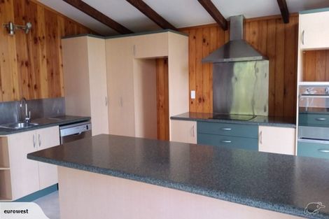 Photo of property in 34 Red Hills Road, Massey, Auckland, 0614