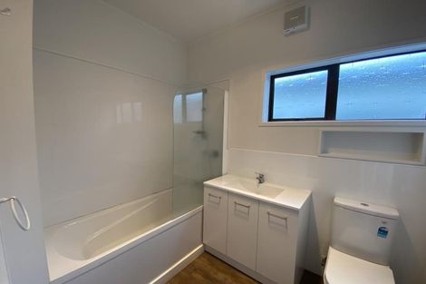 Photo of property in 173 Onepu Road, Lyall Bay, Wellington, 6022